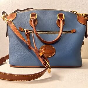 Dooney & Bourke Purse